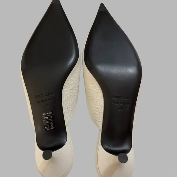 NWT BALENCIAGA Leather Elegant White Mules Size 38 - Picture 11 of 16